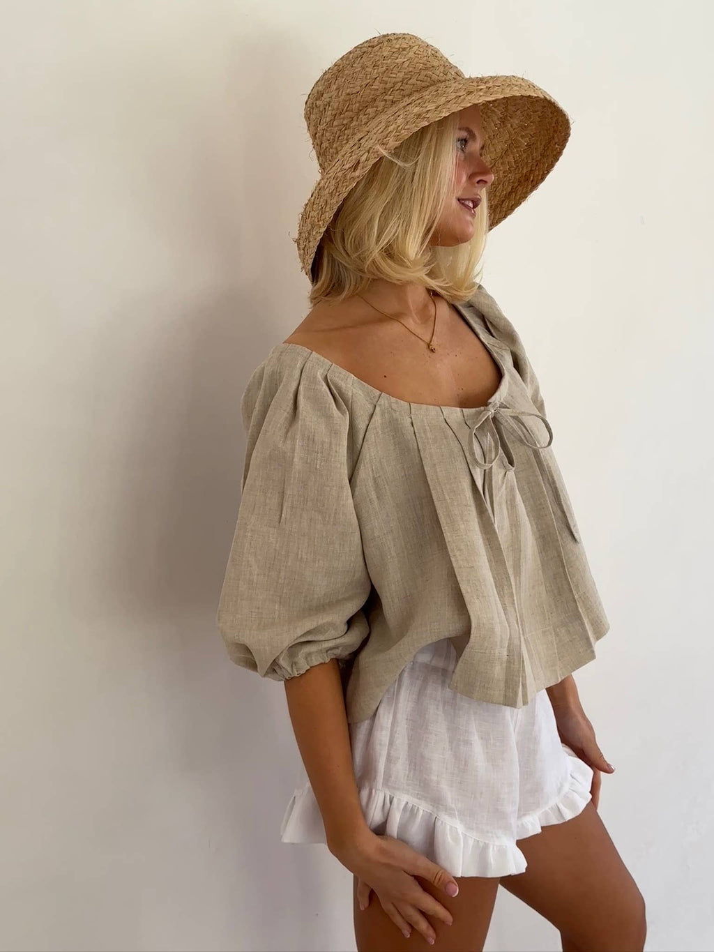Milos Shorts White