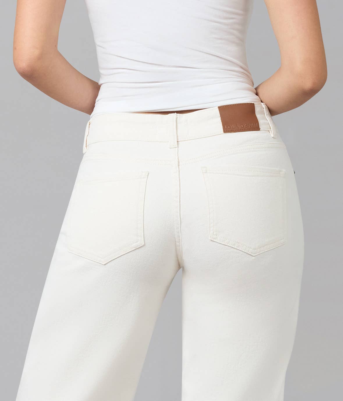 Brooke White Mid Rise Straight Jean