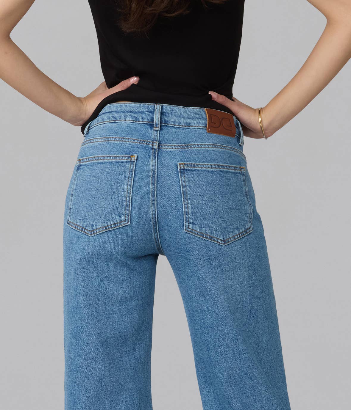 Knox Mid Rise Comfort Flare Jeans - Sunwashed Indigo