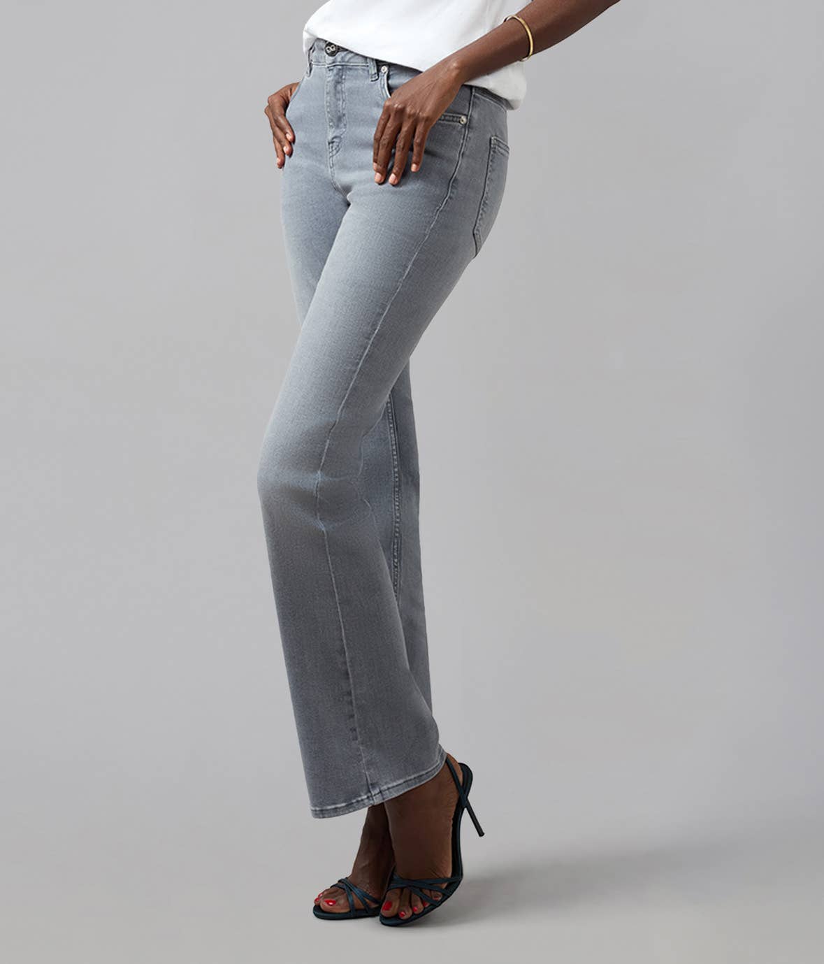 BILLIE High Rise Bootcut Jeans