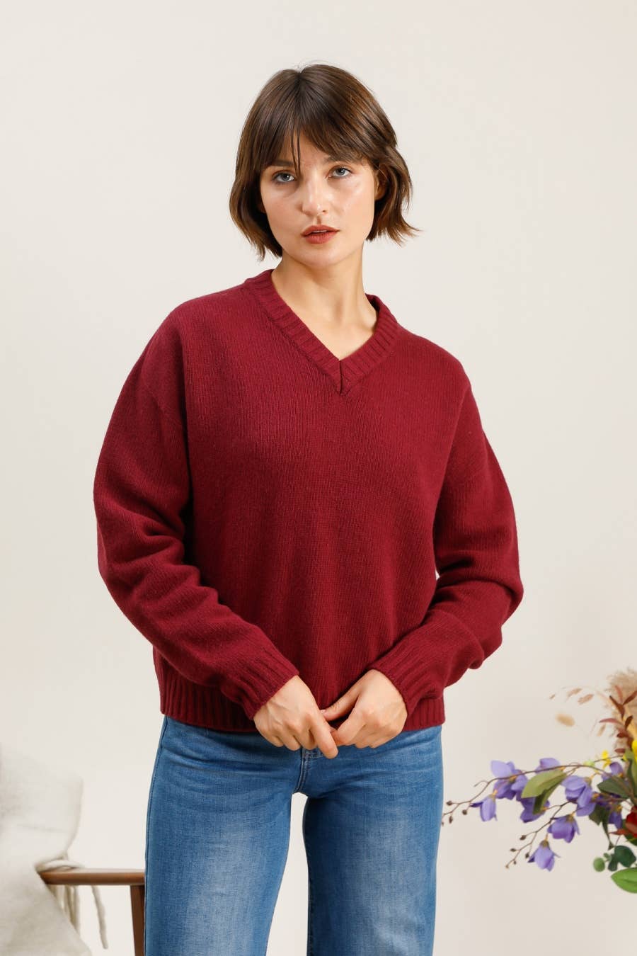 Bishop V-neck sweater 100% superfine merino wool